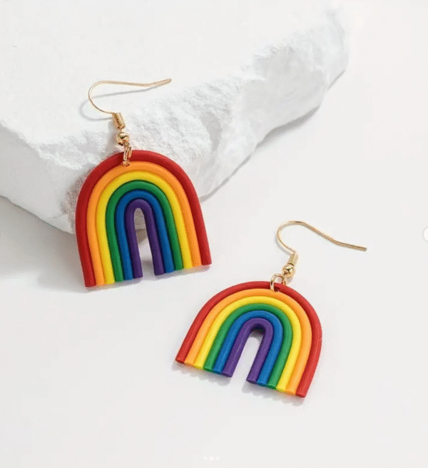 Arete arcoiris de goma